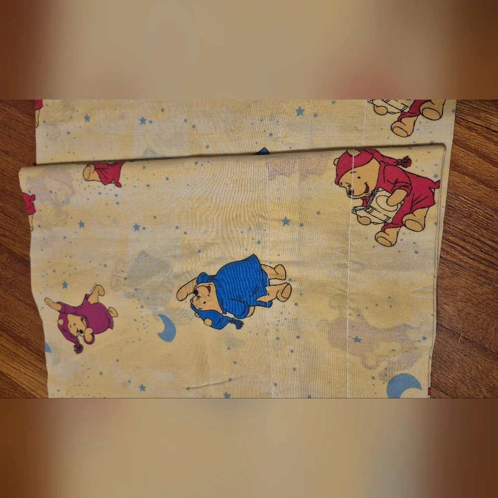 Vintage DISNEY Winnie The Pooh Valance Curtain